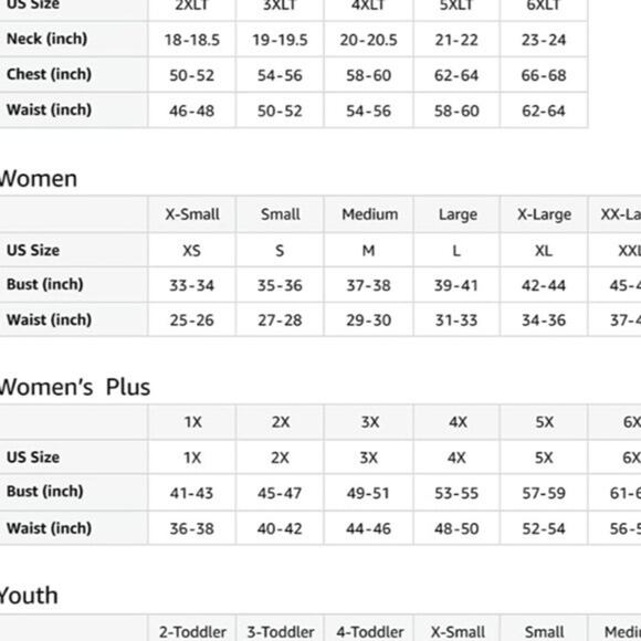 NwT Disney Mickey And Friends This Family Is In Vacation Mode T-Shirt Small - Picture 2 of 6